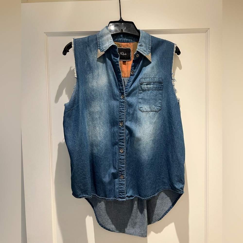 Rails KC Wingtip Cotton Sleeveless shirt